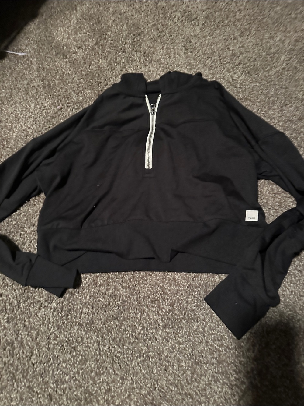 Vuori Black Half-Zip Women's Pullover with Silver Zip